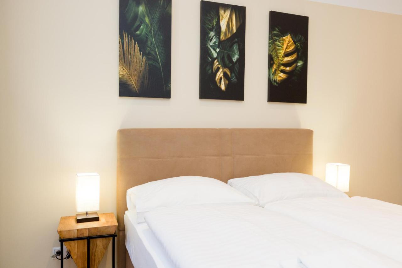 Vienna Stay Apartments Pezzl 1170 ภายนอก รูปภาพ