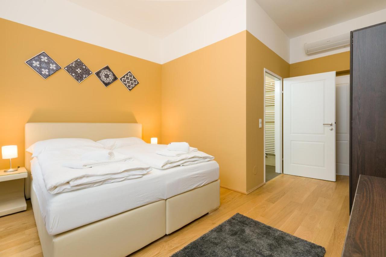 Vienna Stay Apartments Pezzl 1170 ภายนอก รูปภาพ
