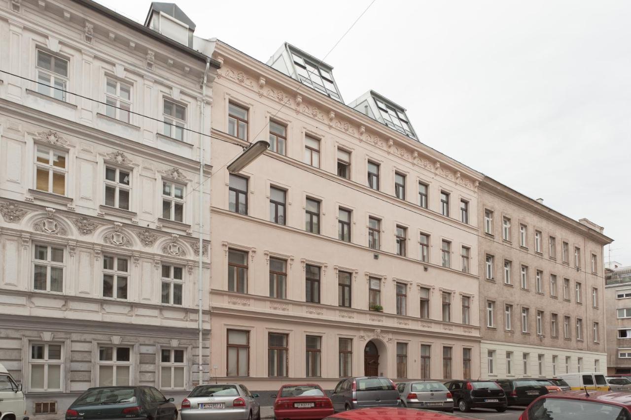 Vienna Stay Apartments Pezzl 1170 ภายนอก รูปภาพ